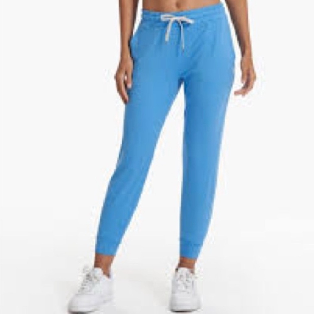 Vouri Performance joggers. Size XXS